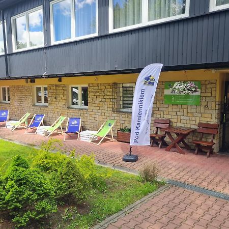 Pod Kamiennikiem Hotel Trzemesnia Exterior foto