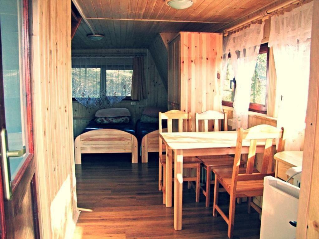 Pod Kamiennikiem Hotel Trzemesnia Exterior foto
